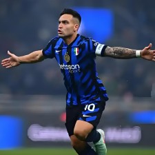 lovegame-佛罗伦萨主场大胜那不勒斯取得背靠背胜利(雷恩vs巴黎圣日耳曼)